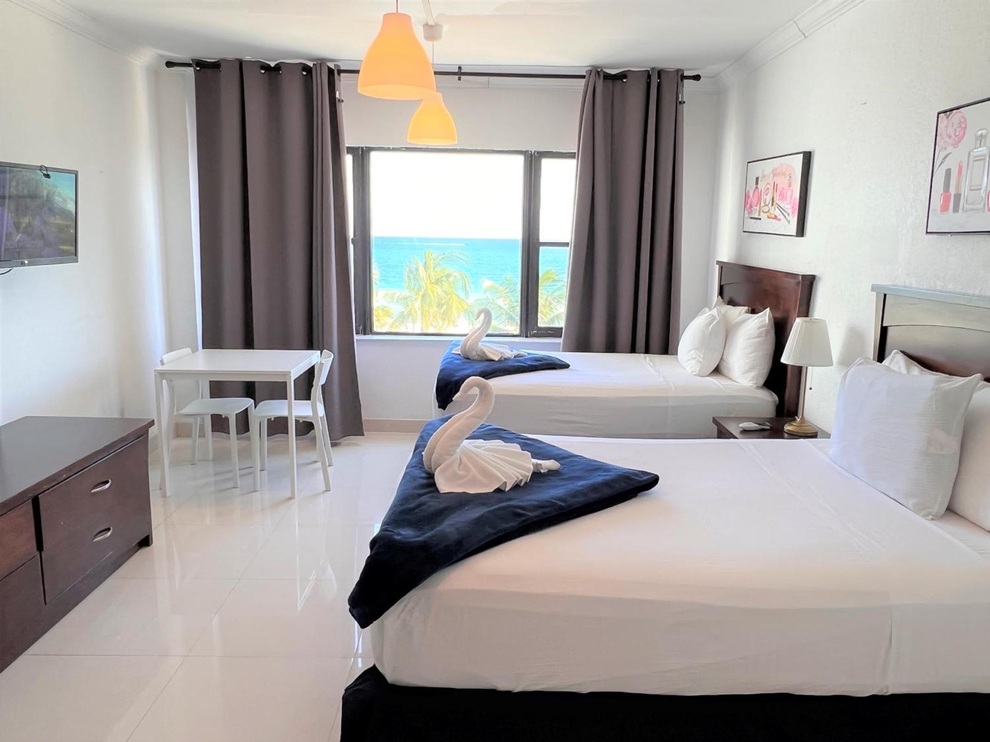 Ocean Front Units At Майами-Бич Номер фото